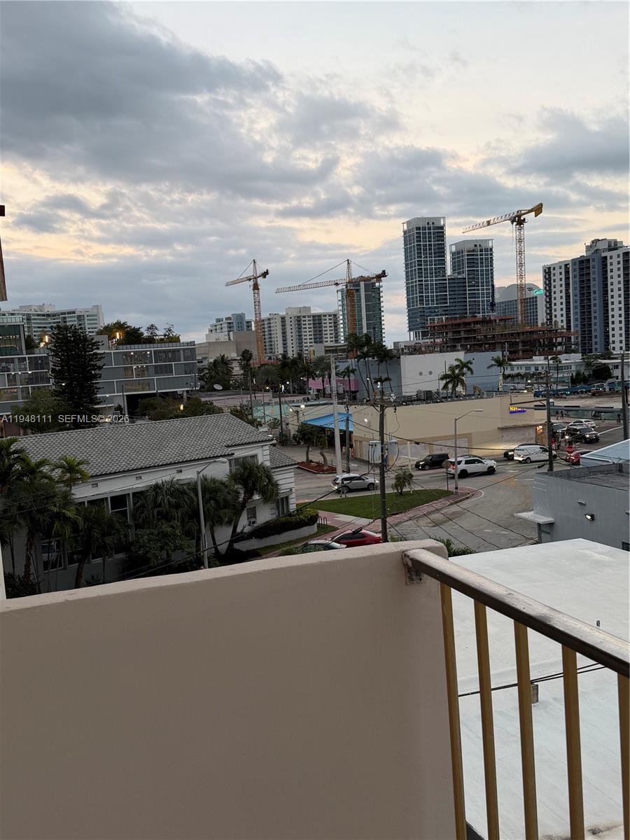 7150 N Indian Crk Dr #505 Miami Beach, FL 33141