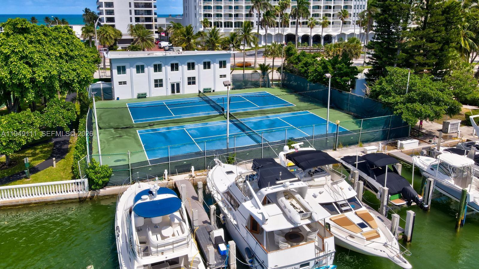 5401 Collins Ave #340 Miami Beach, FL 33140