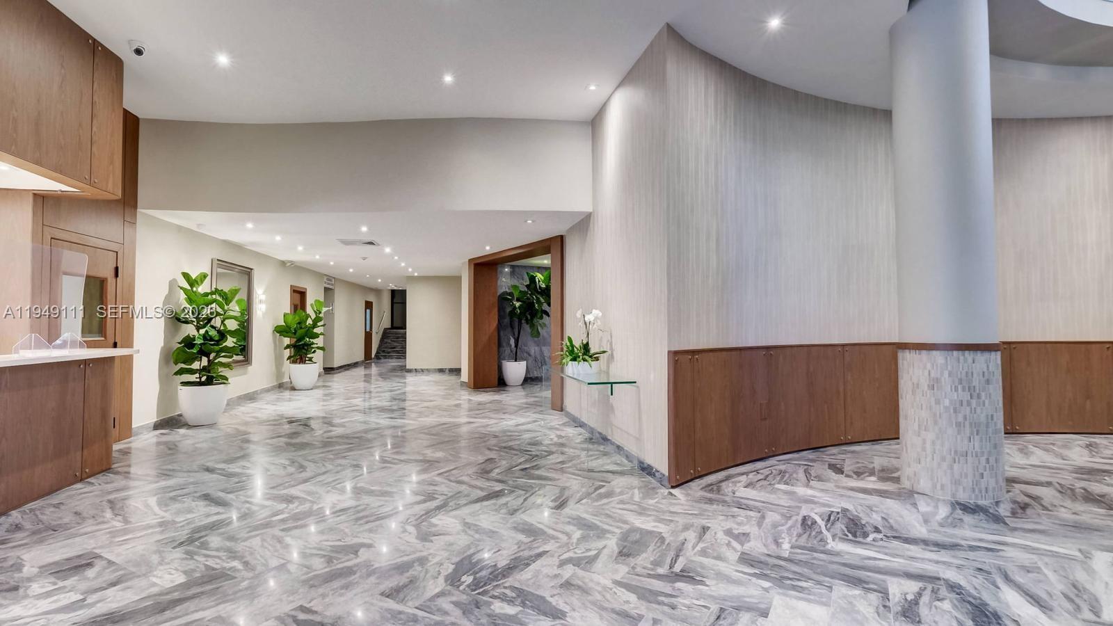 5401 Collins Ave #340 Miami Beach, FL 33140