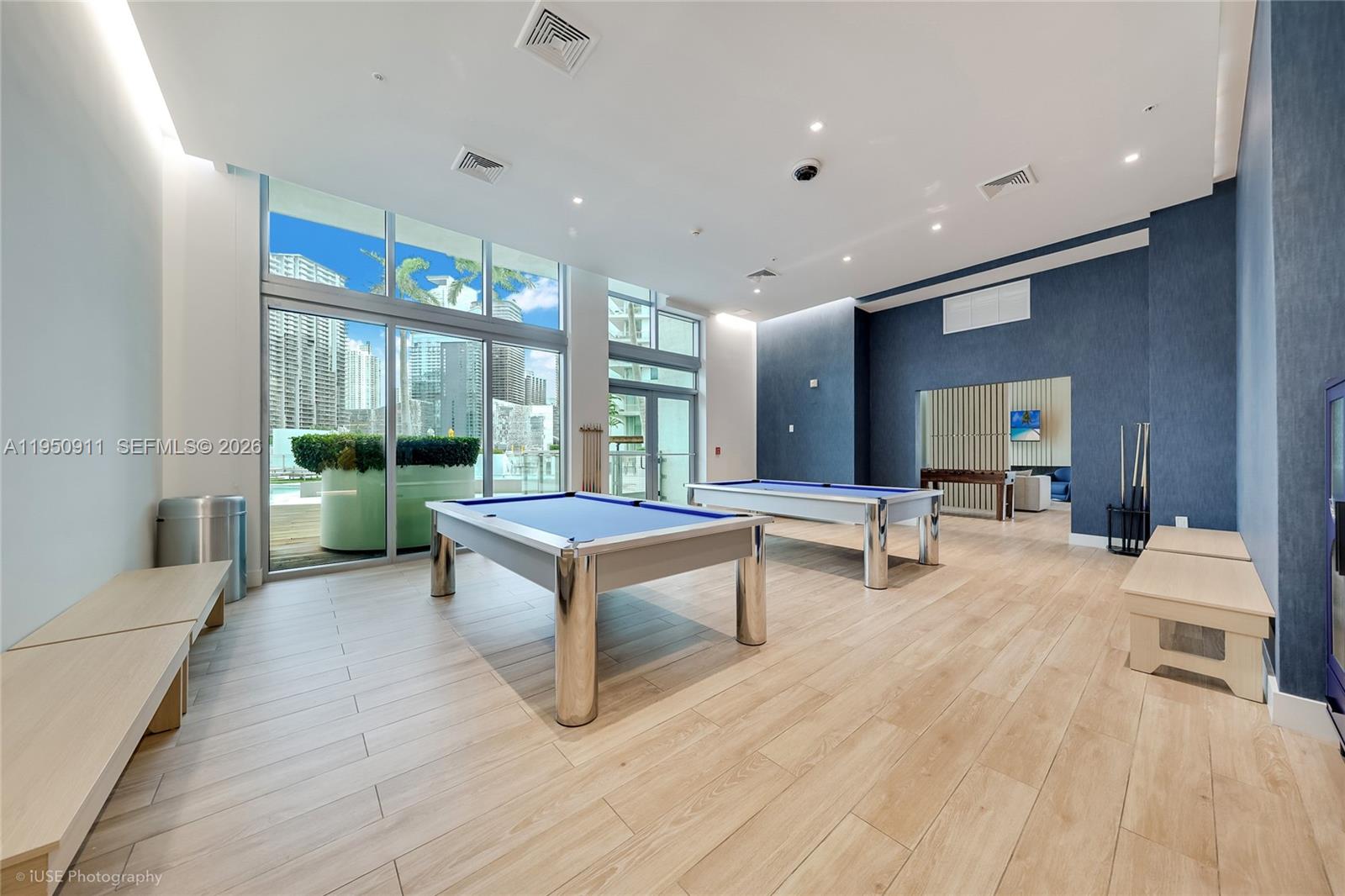 90 SW 3rd St #3109 Miami, FL 33130