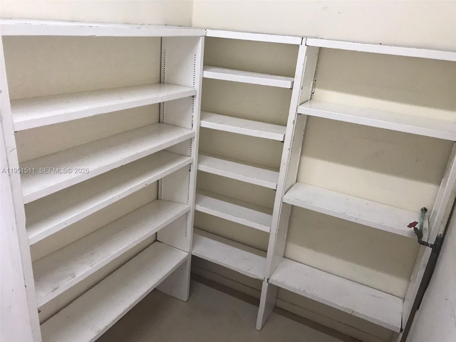 2038 Alton Rd Miami Beach, FL 33140