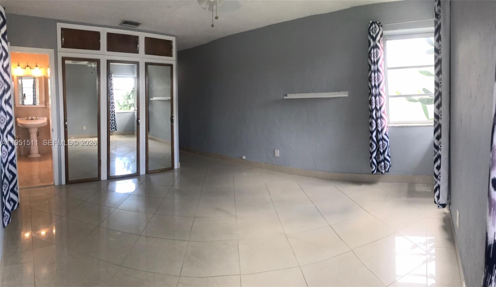 2038 Alton Rd Miami Beach, FL 33140