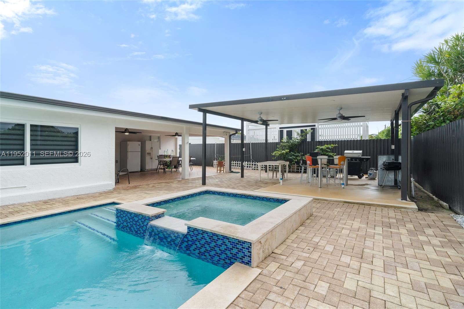 1310 SW 78th Ave Miami, FL 33144