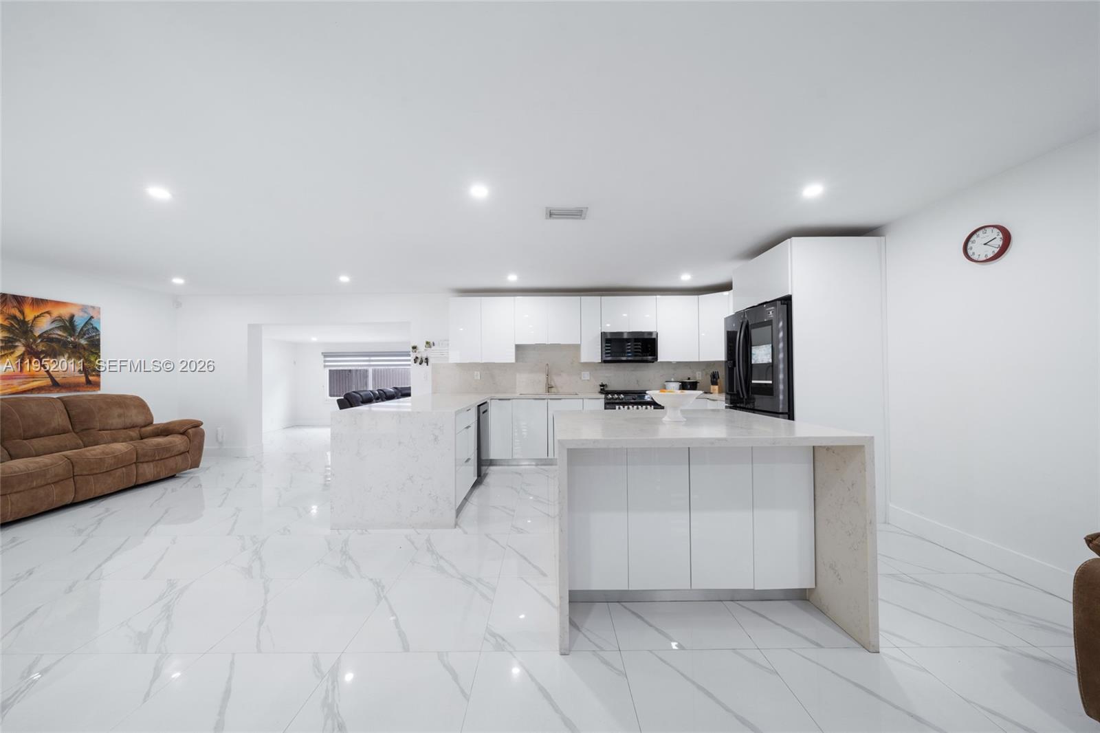 1310 SW 78th Ave Miami, FL 33144