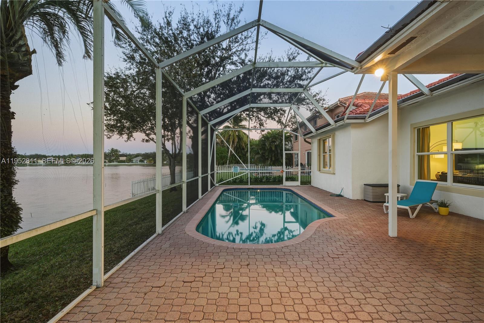 12783 NW 18th Mnr Pembroke Pines, FL 33028