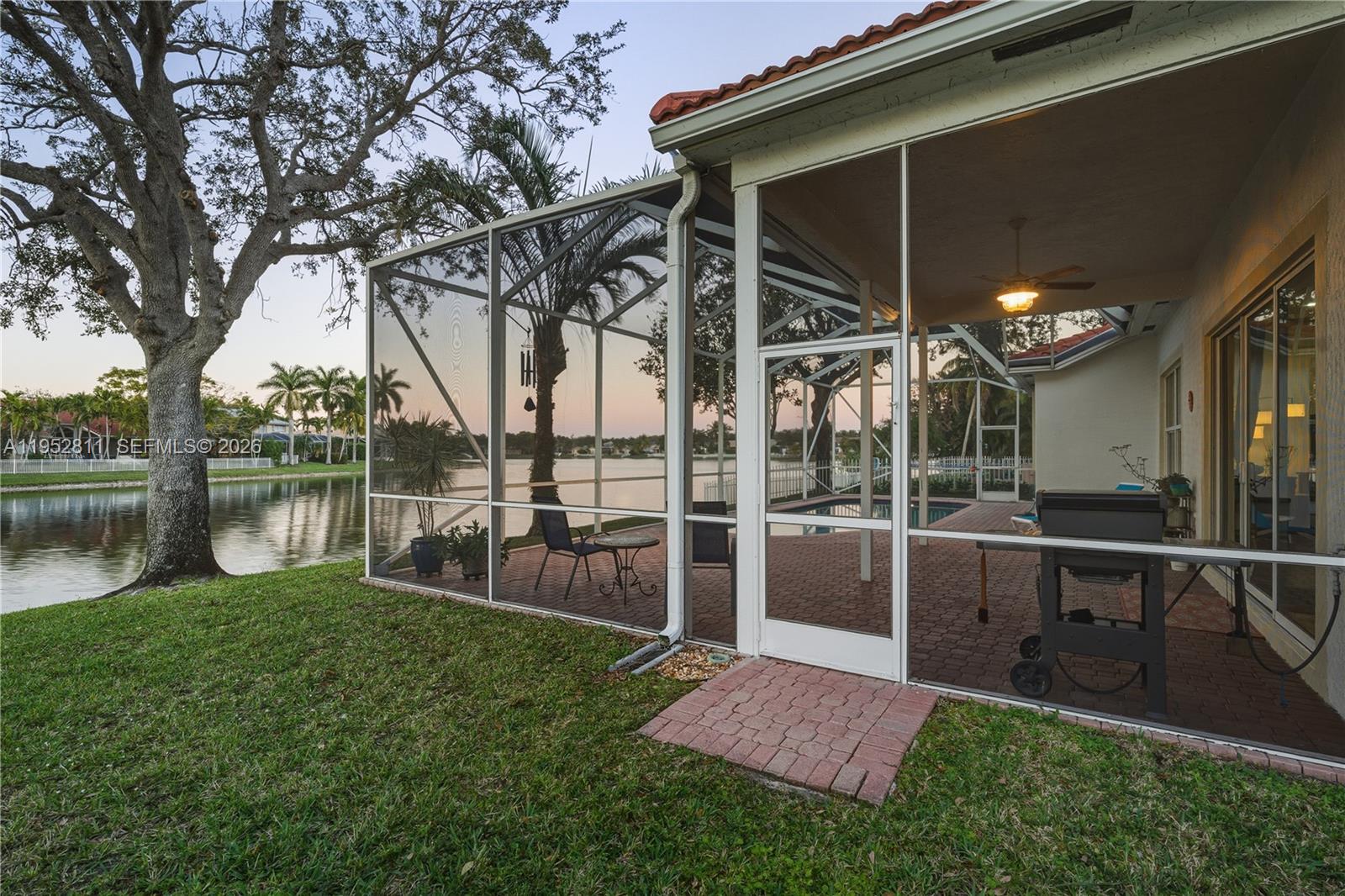 12783 NW 18th Mnr Pembroke Pines, FL 33028