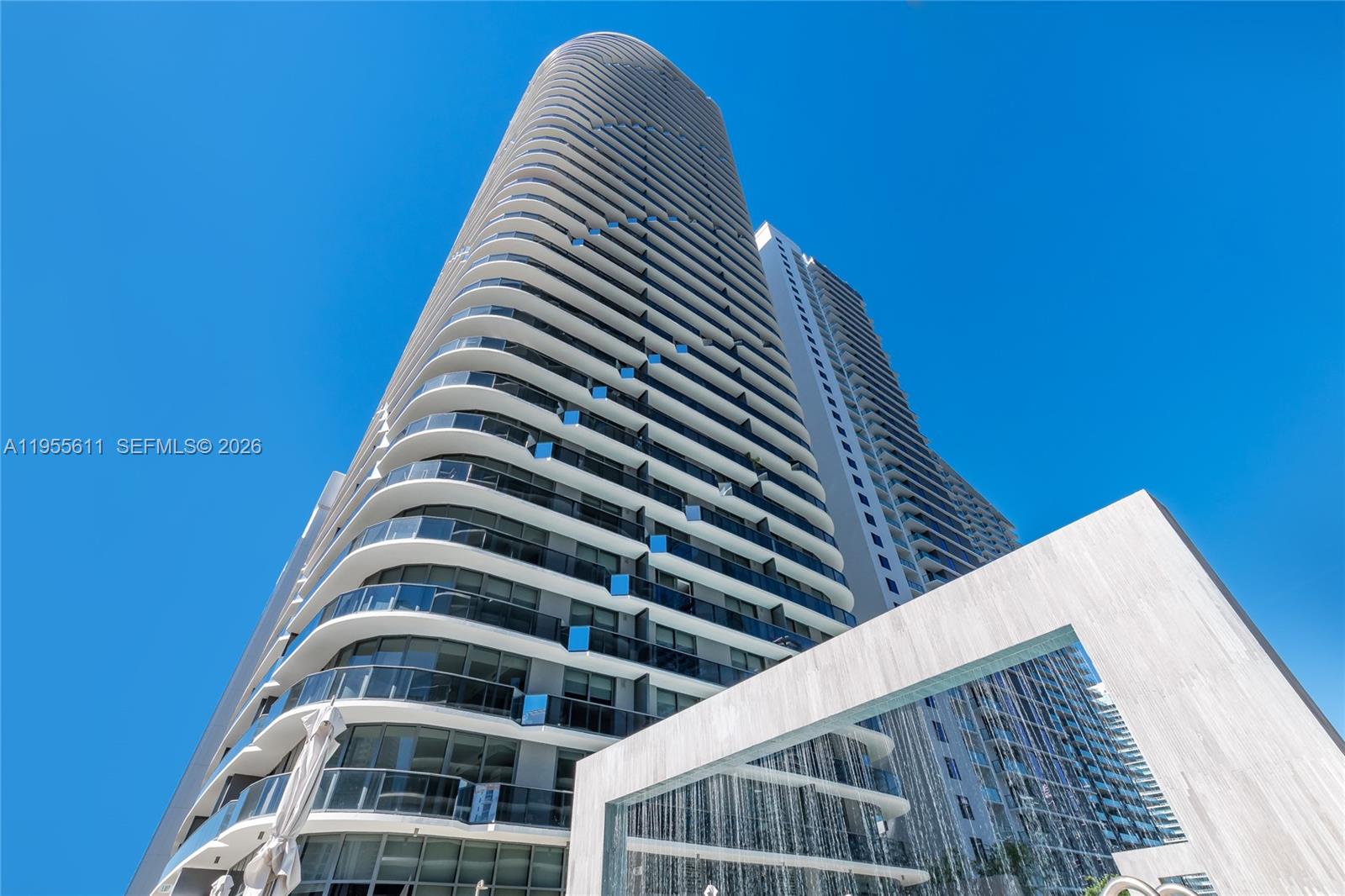 image Brickell Heights East35