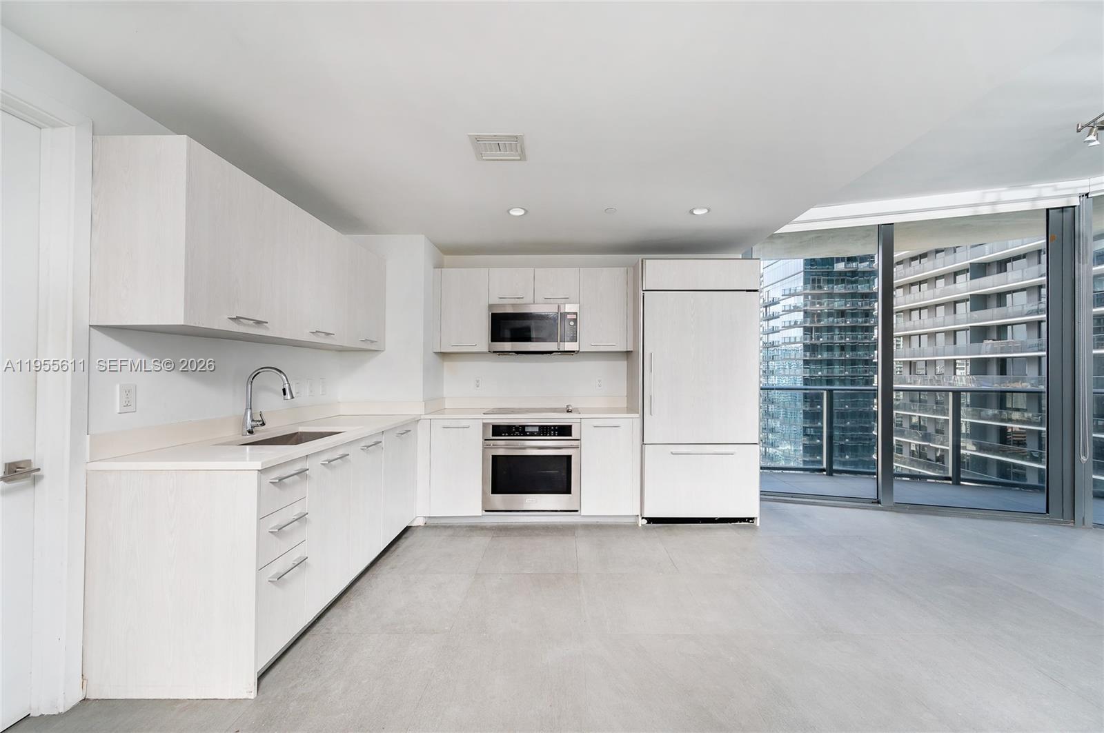 image Brickell Heights East3