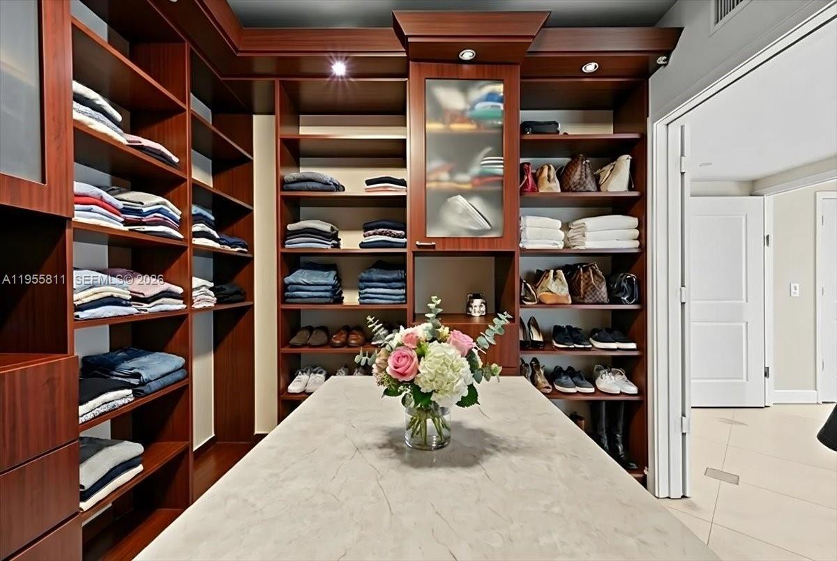 3101 S Ocean Dr #3003 Hollywood, FL 33019