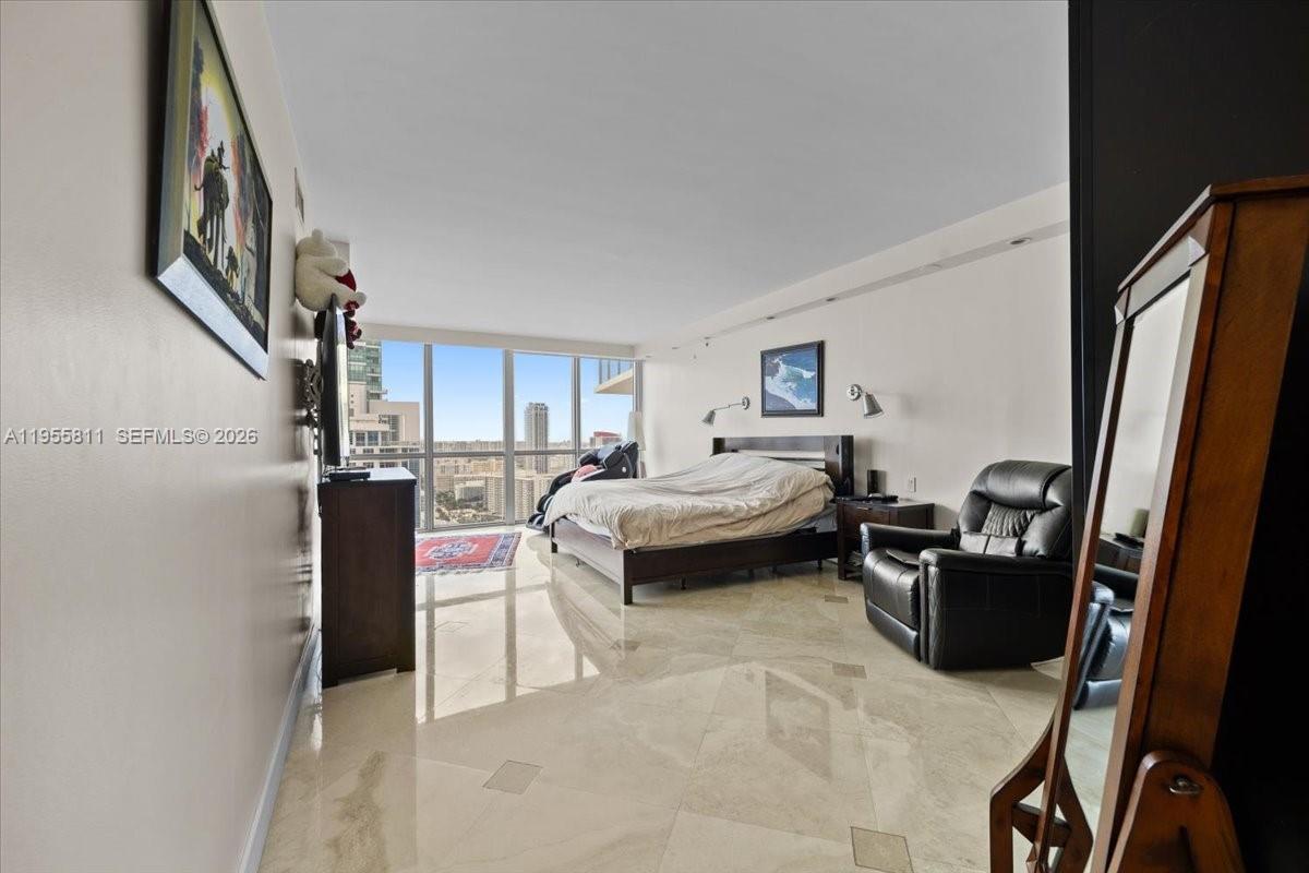 3101 S Ocean Dr #3003 Hollywood, FL 33019