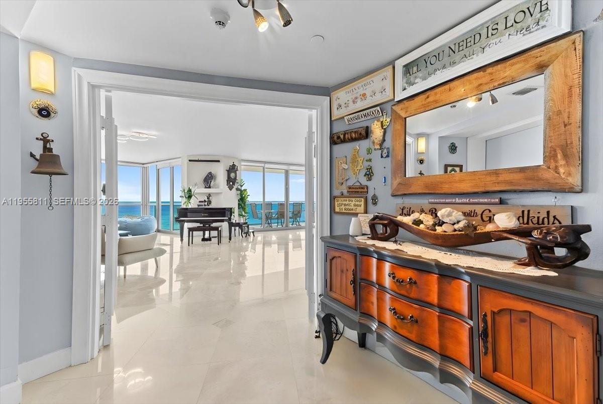 3101 S Ocean Dr #3003 Hollywood, FL 33019