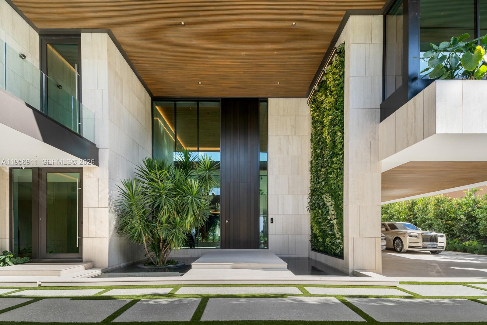 255 Ocean Blvd Golden Beach, FL 33160