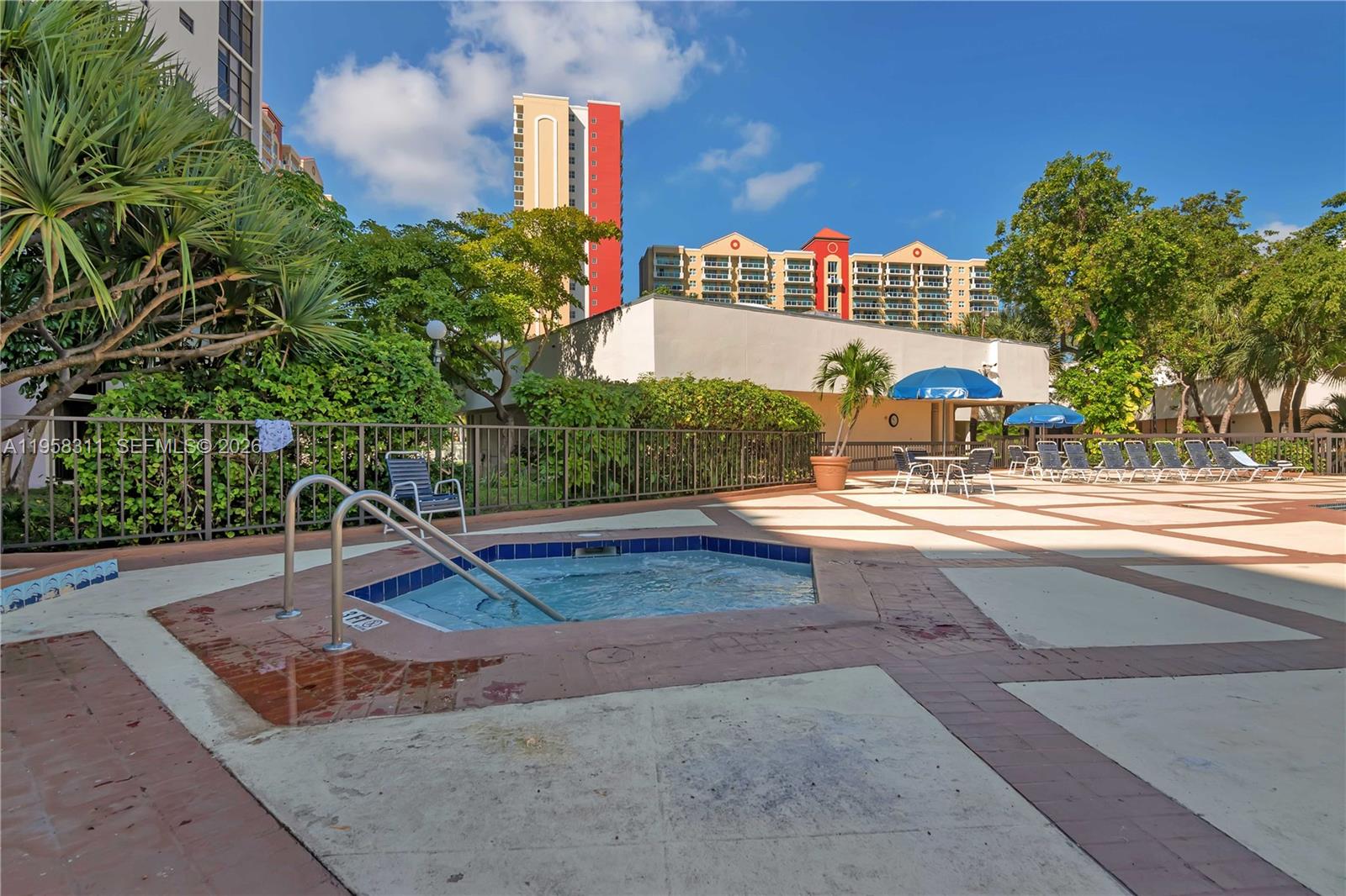 16919 N Bay Rd #507 Sunny Isles Beach, FL 33160