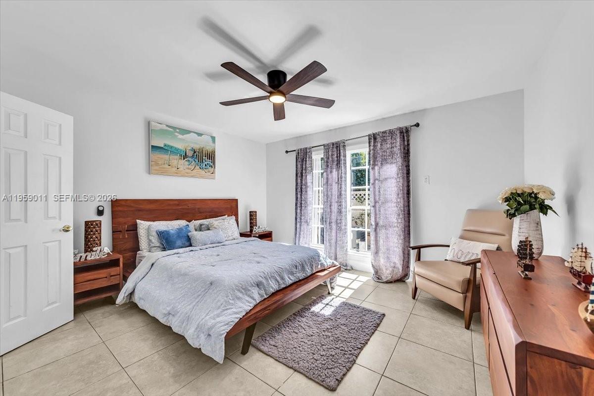 1700 Cleveland Rd Miami Beach, FL 33141