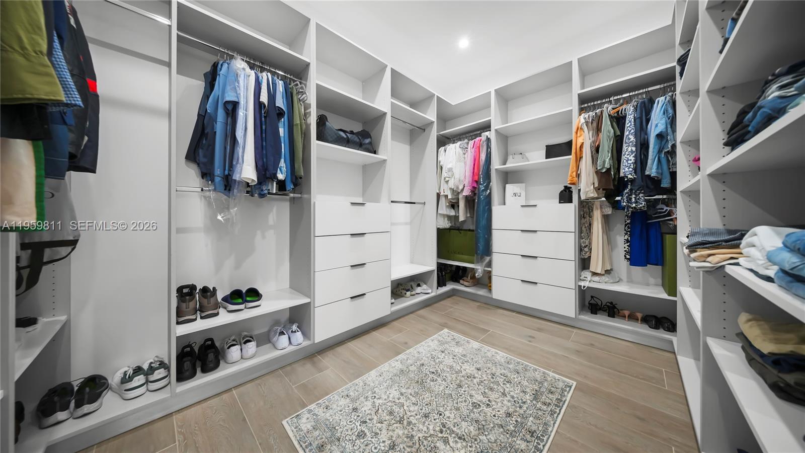 1629 NE 4th Pl Fort Lauderdale, FL 33301