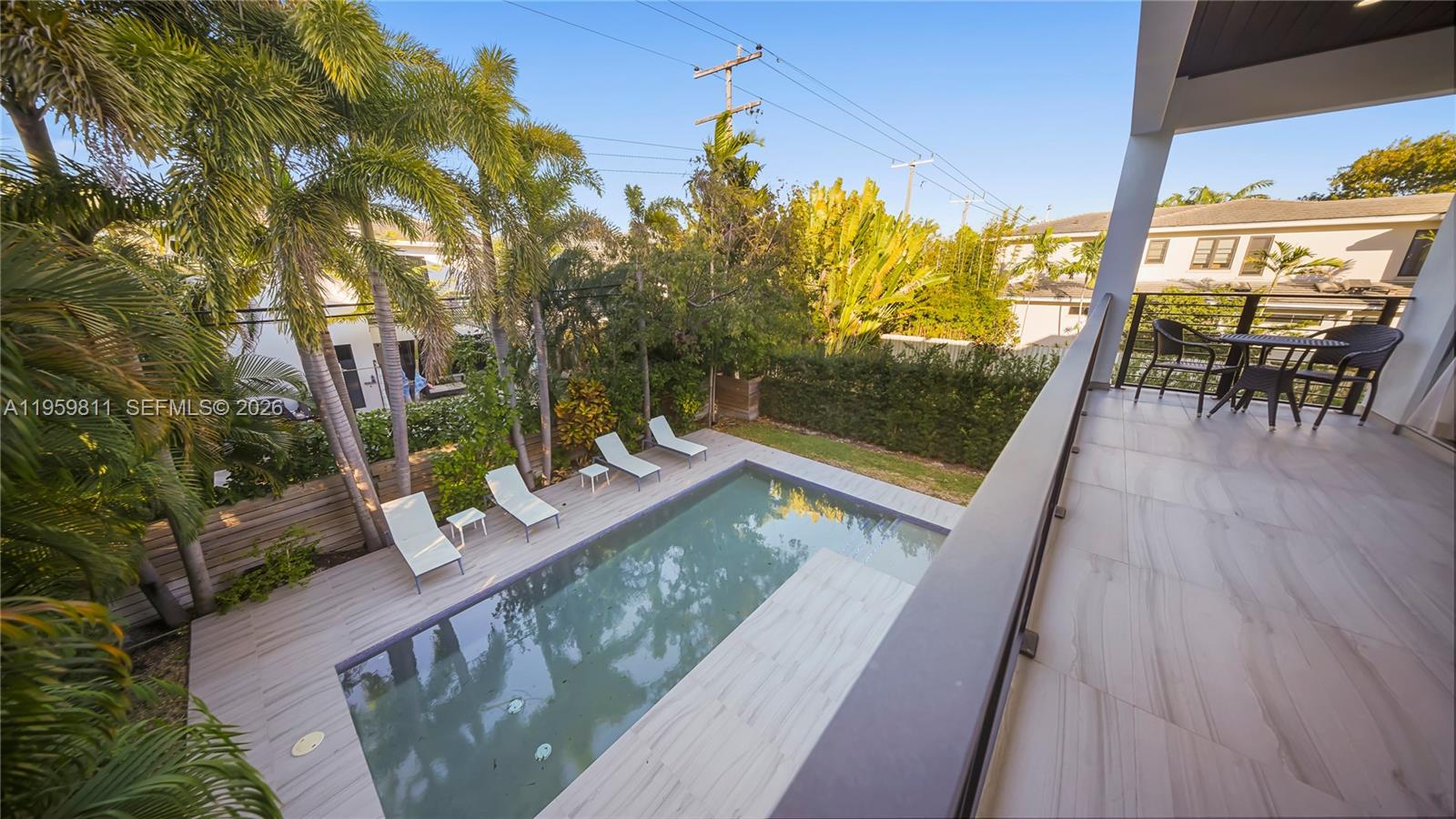 1629 NE 4th Pl Fort Lauderdale, FL 33301