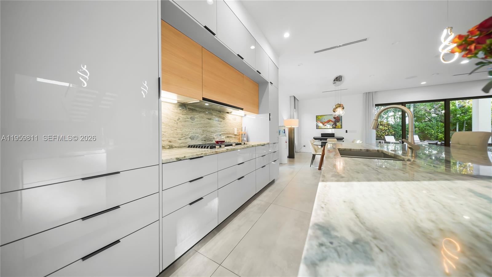 1629 NE 4th Pl Fort Lauderdale, FL 33301