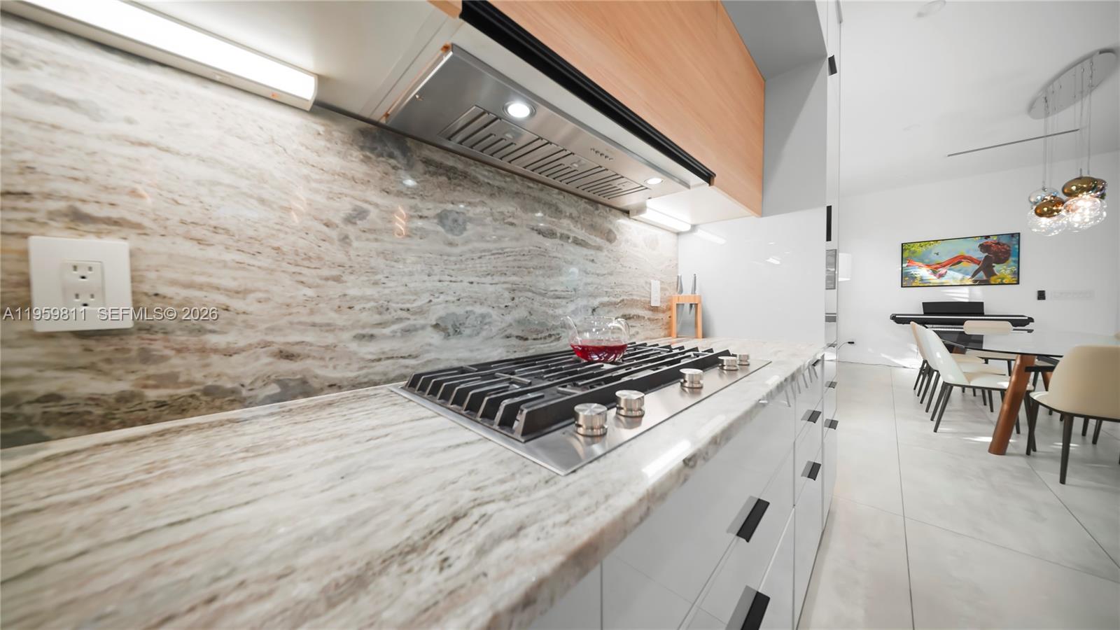 1629 NE 4th Pl Fort Lauderdale, FL 33301