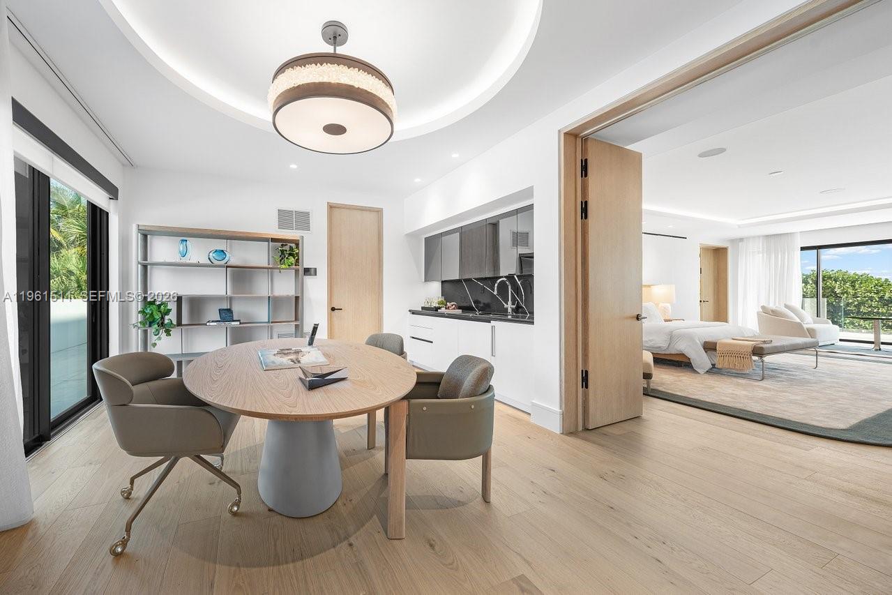 1107 Hillsboro Mile Hillsboro Beach, FL 33062