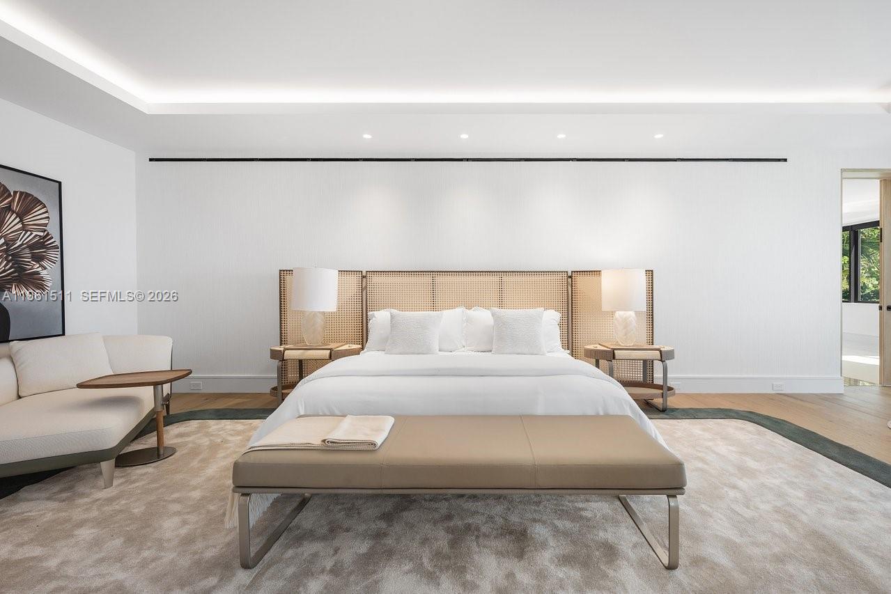 1107 Hillsboro Mile Hillsboro Beach, FL 33062