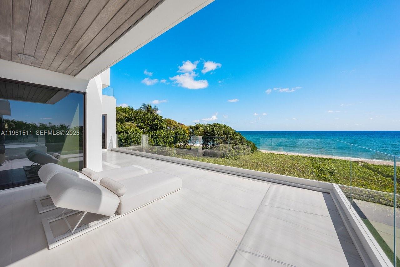 1107 Hillsboro Mile Hillsboro Beach, FL 33062