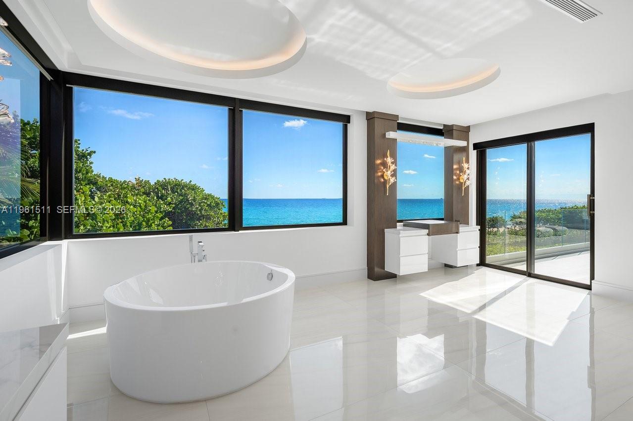 1107 Hillsboro Mile Hillsboro Beach, FL 33062