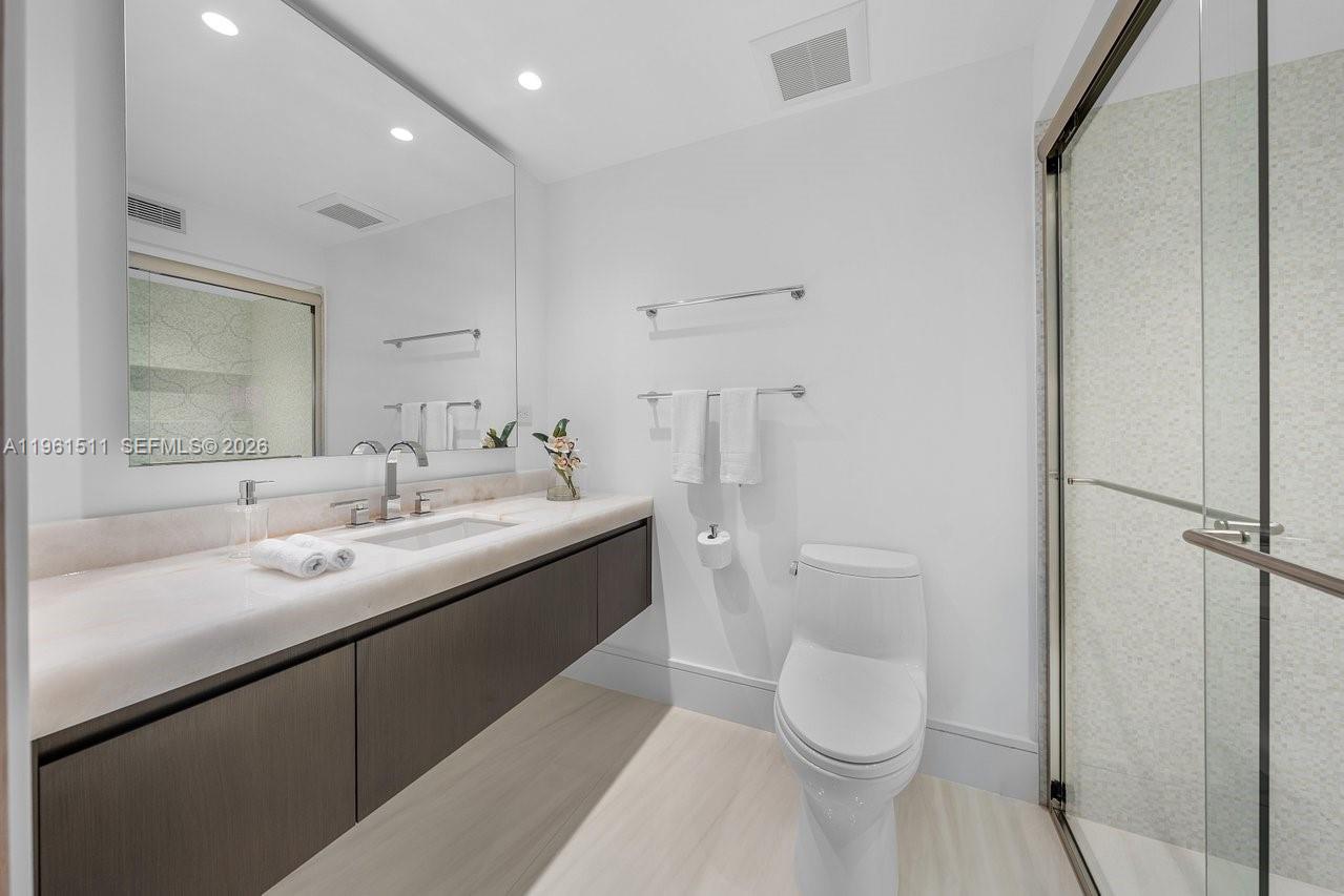 1107 Hillsboro Mile Hillsboro Beach, FL 33062