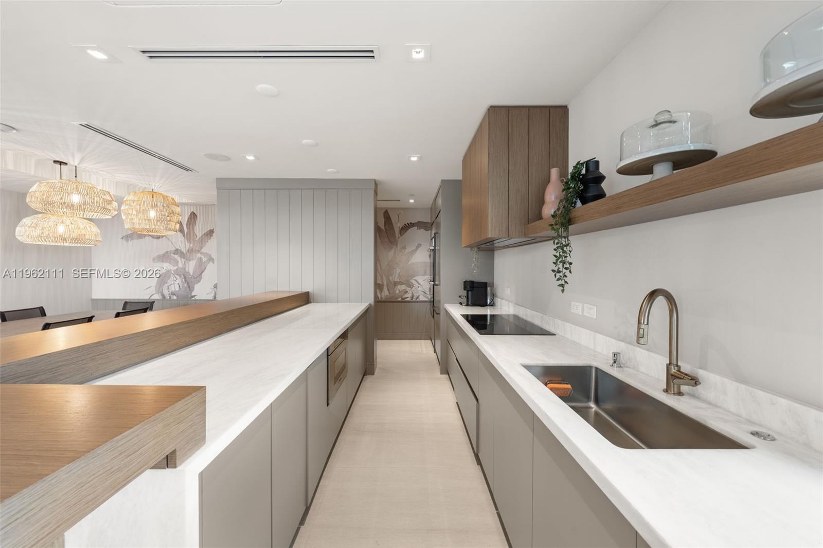 515 Valencia Ave #1301 Coral Gables, FL 33134