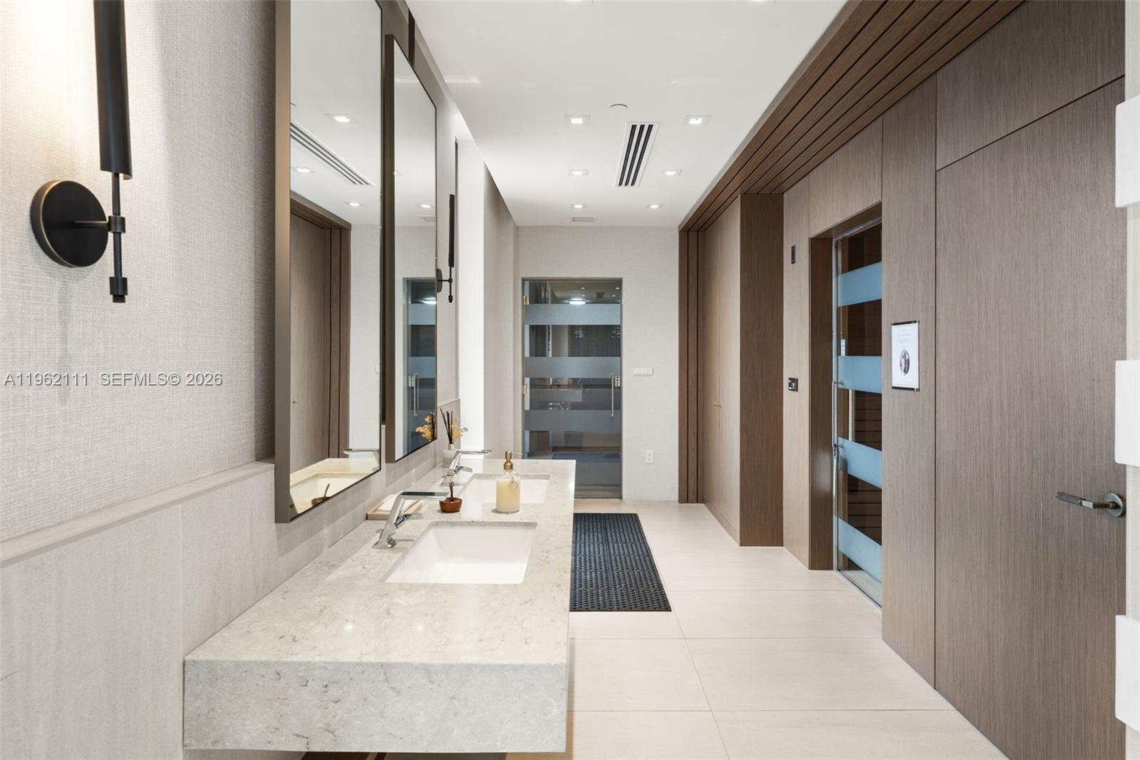 515 Valencia Ave #1301 Coral Gables, FL 33134