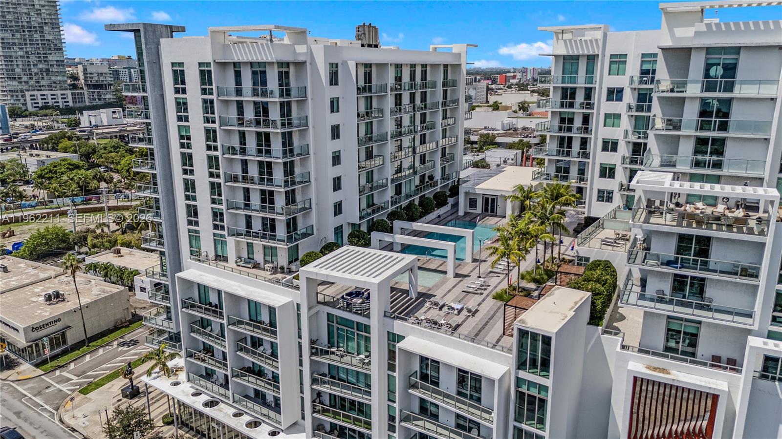 3900 Biscayne Blvd #S-904 Miami, FL 33137