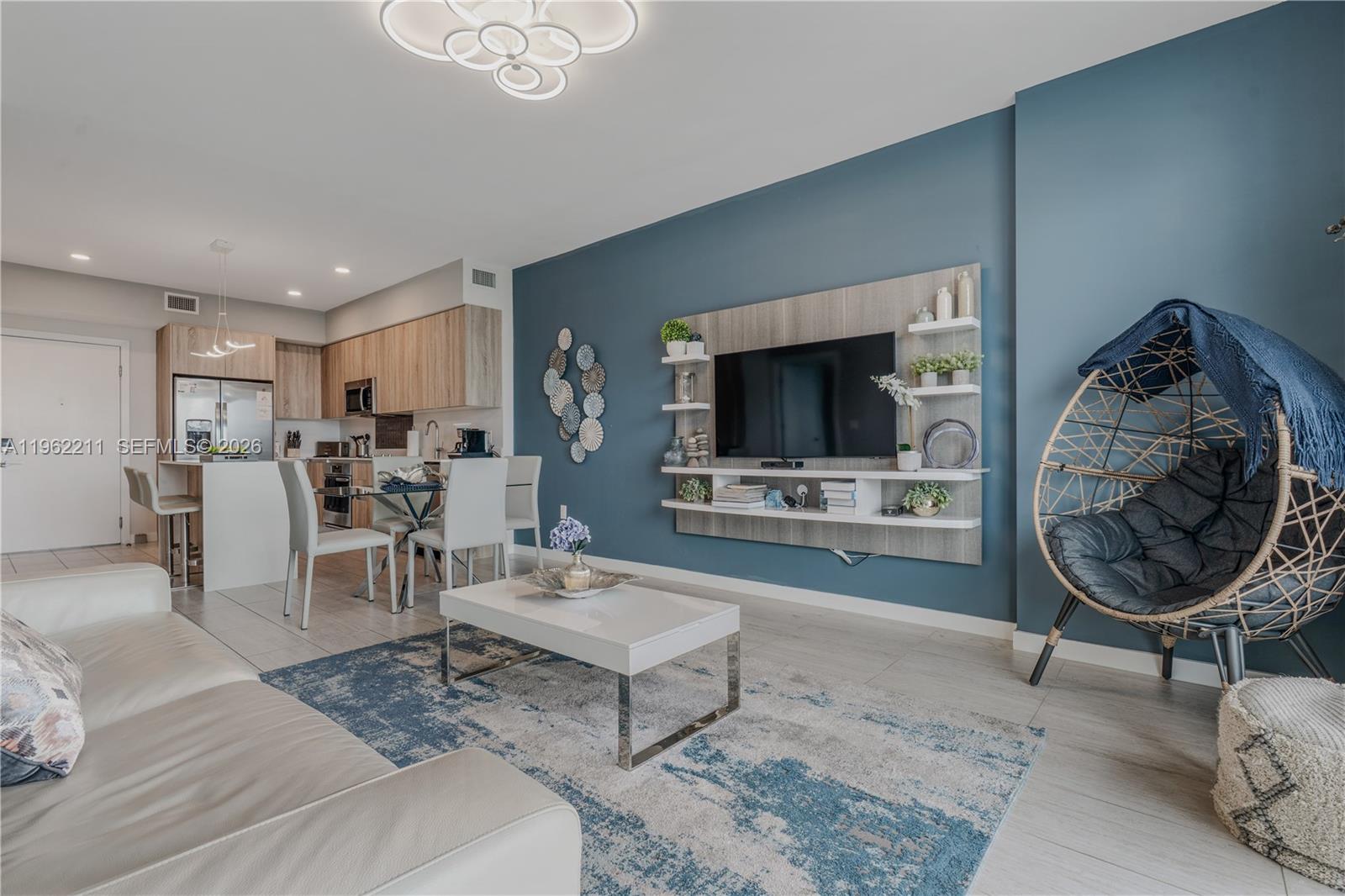 3900 Biscayne Blvd #S-904 Miami, FL 33137