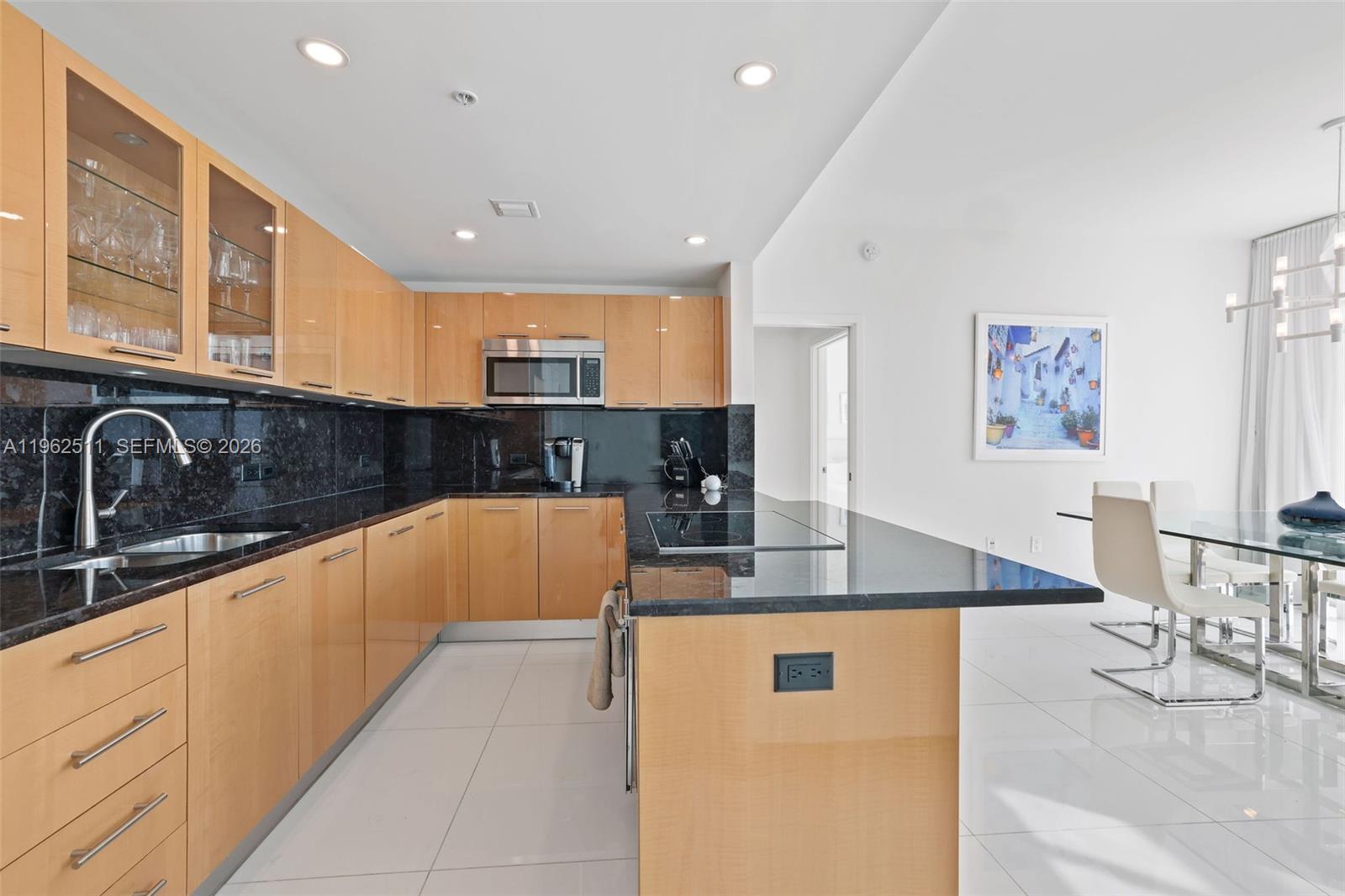 image The Carillon North Tower18