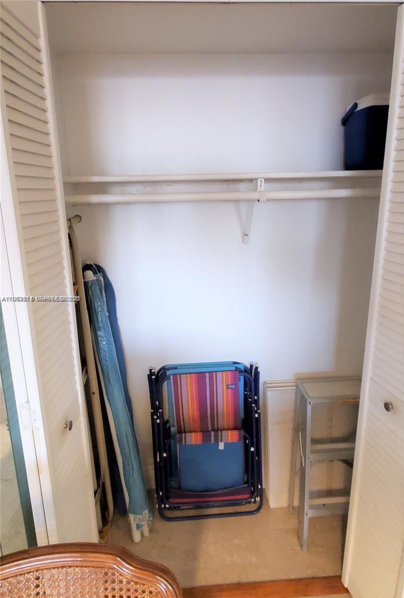 image Arlen House East7