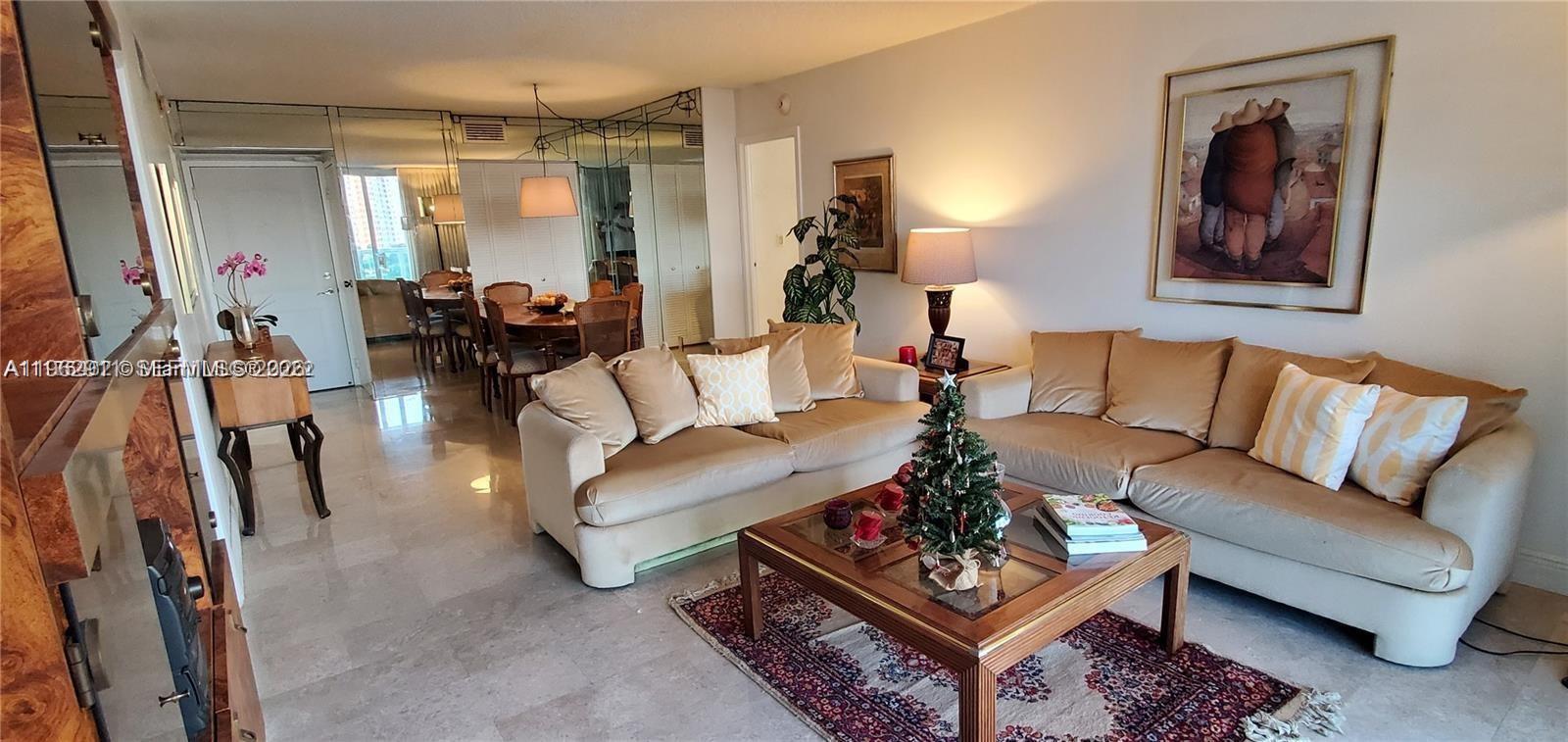 image Arlen House East8