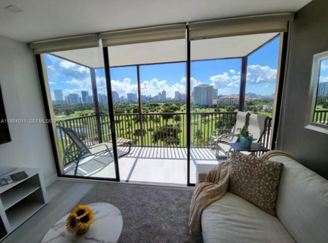 20379 W Country Clb Dr #1038