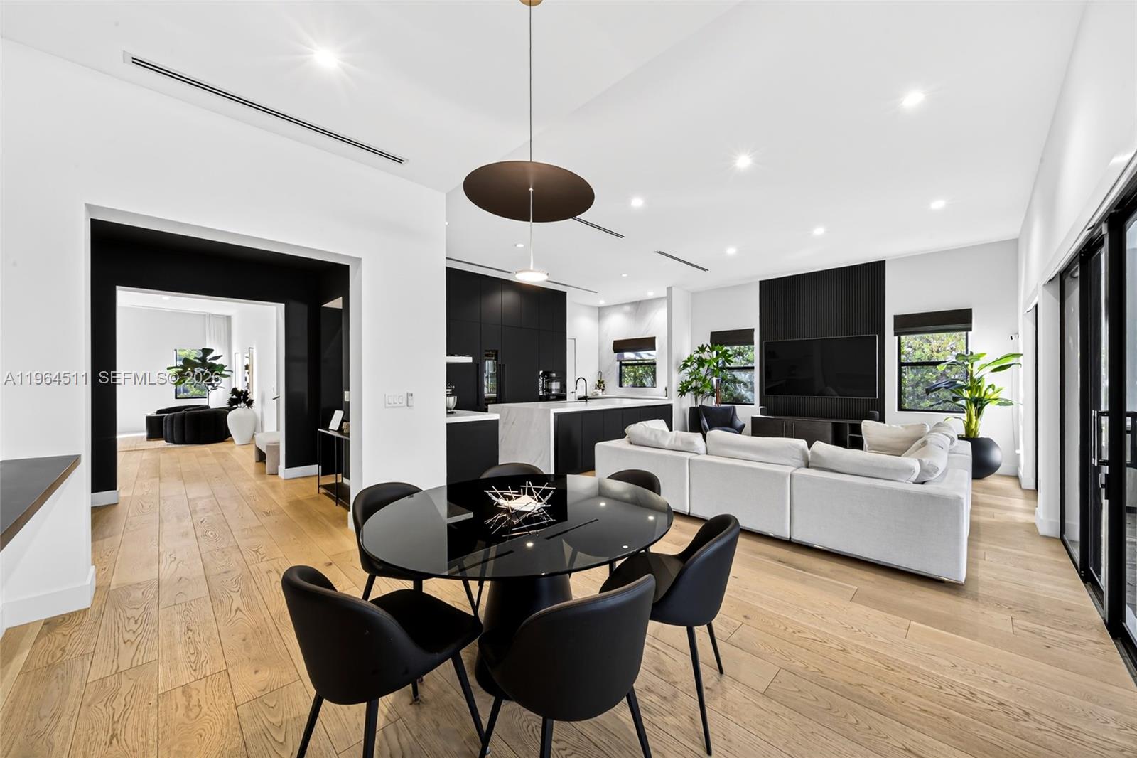 7500 SW 55th Ave Miami, FL 33143