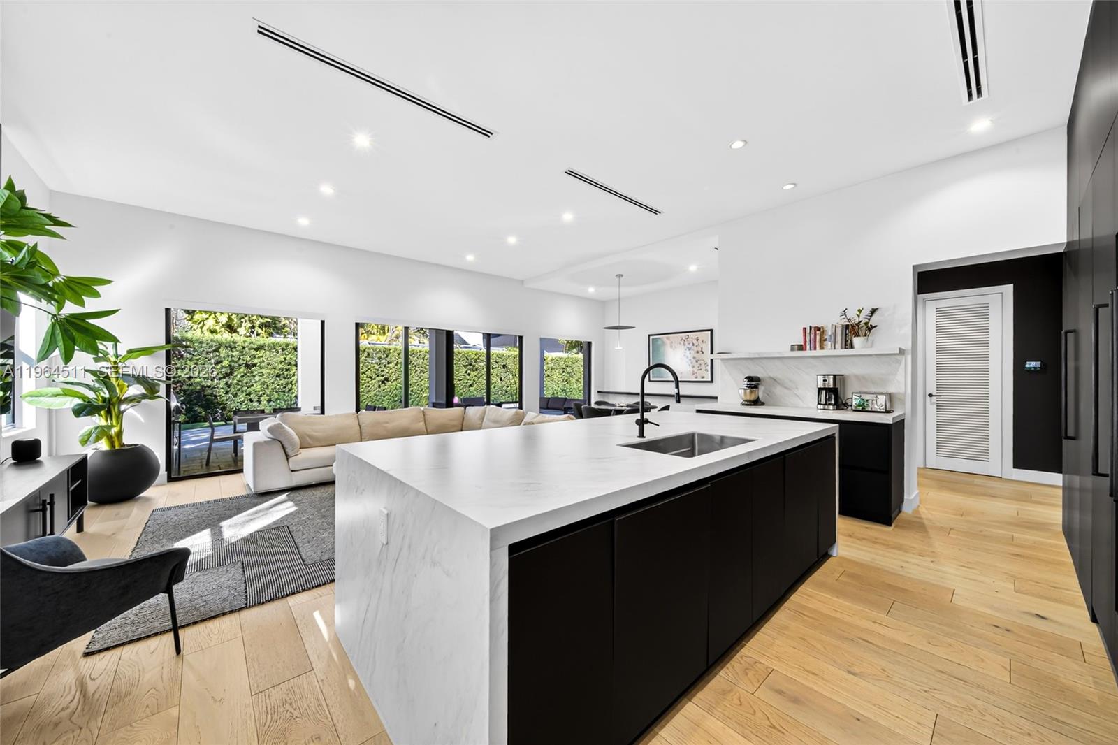 7500 SW 55th Ave Miami, FL 33143