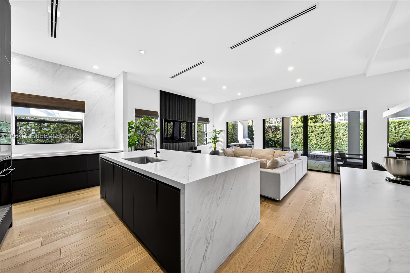 7500 SW 55th Ave Miami, FL 33143