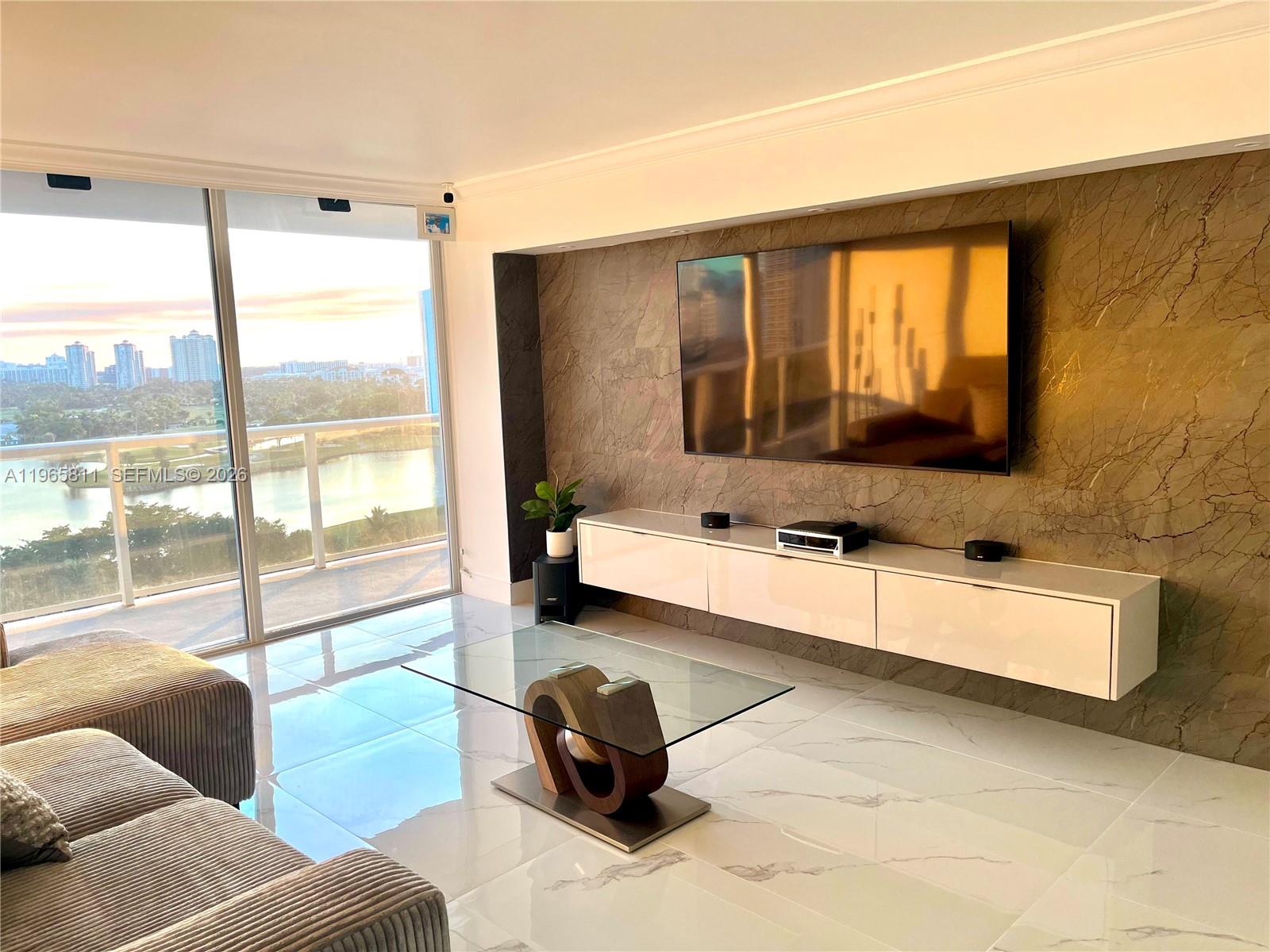 3701 N Country Clb Dr #1505 Aventura, FL 33180