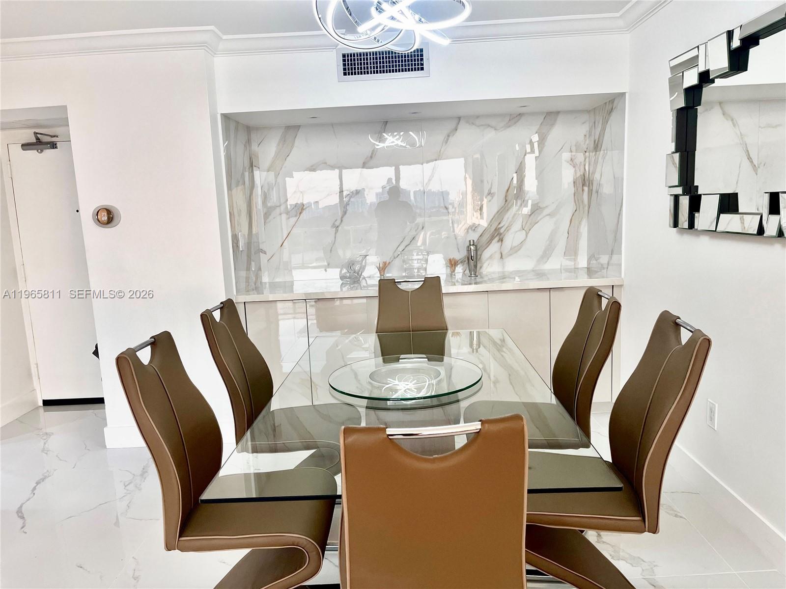 3701 N Country Clb Dr #1505 Aventura, FL 33180