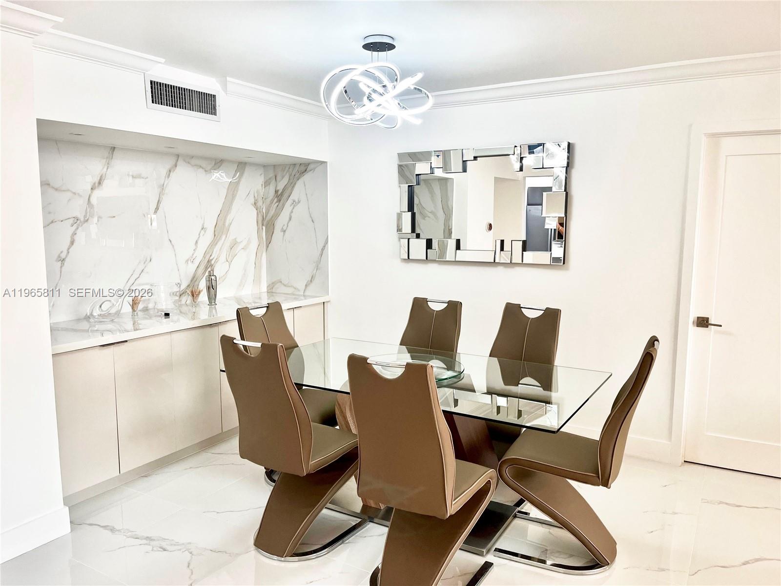 3701 N Country Clb Dr #1505 Aventura, FL 33180