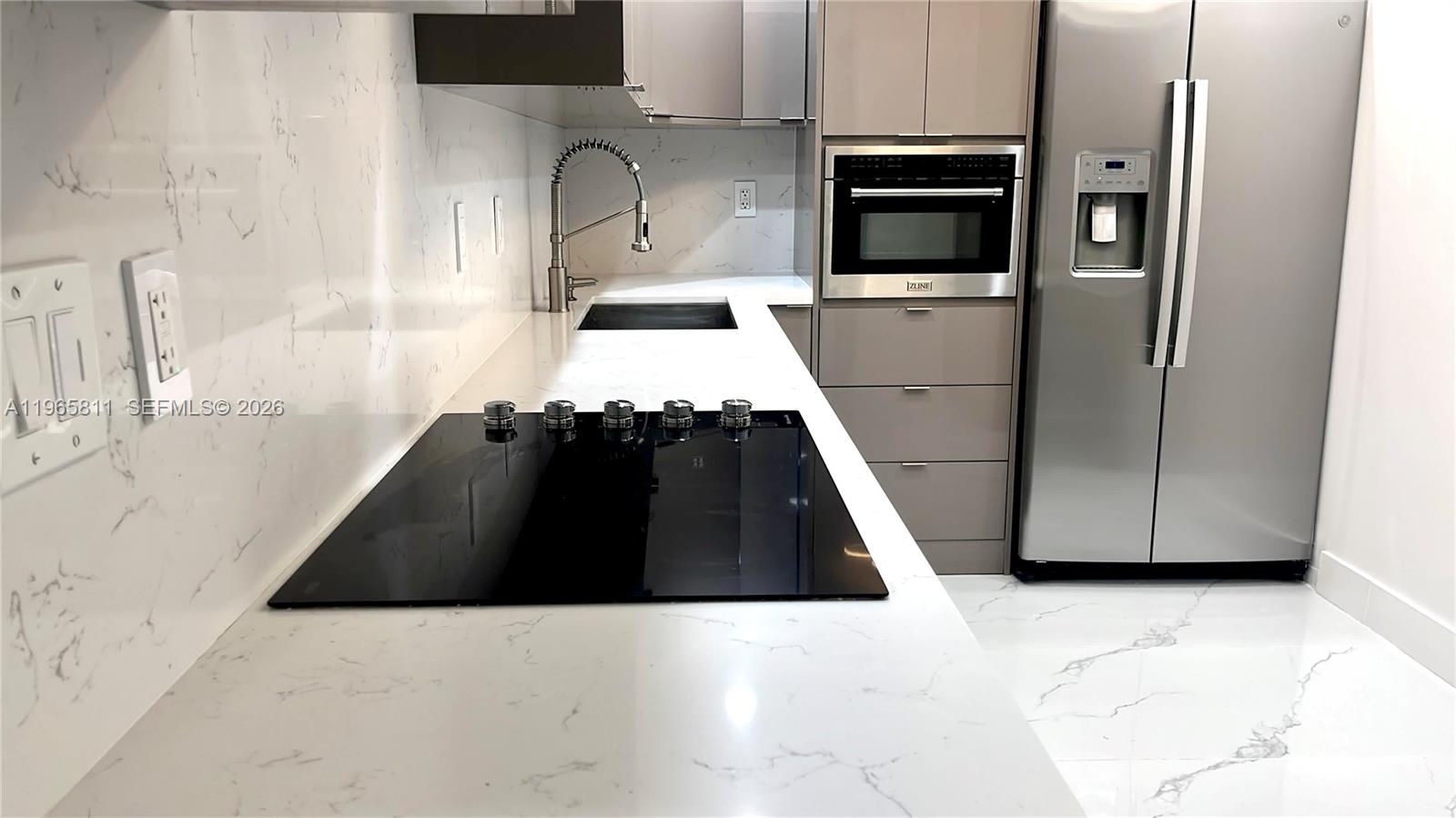 3701 N Country Clb Dr #1505 Aventura, FL 33180