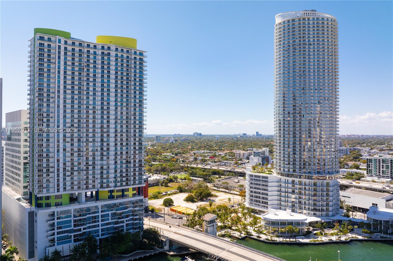 185 SW 7th St #2611 Miami, FL 33130