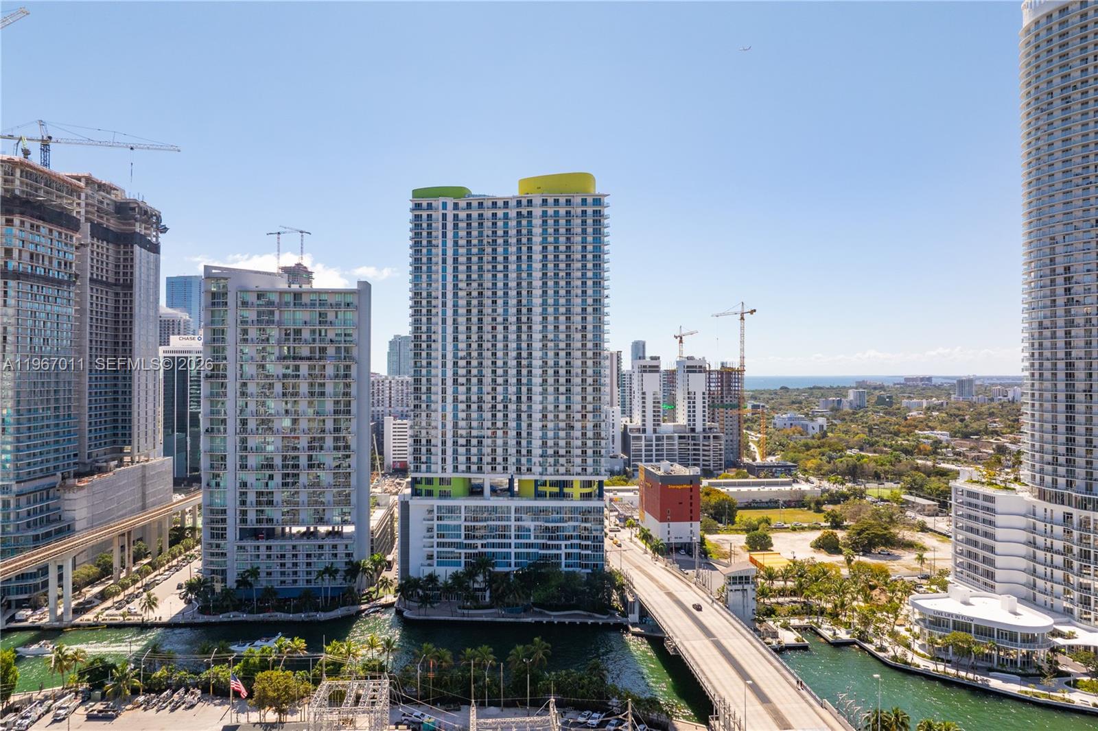 185 SW 7th St #2611 Miami, FL 33130