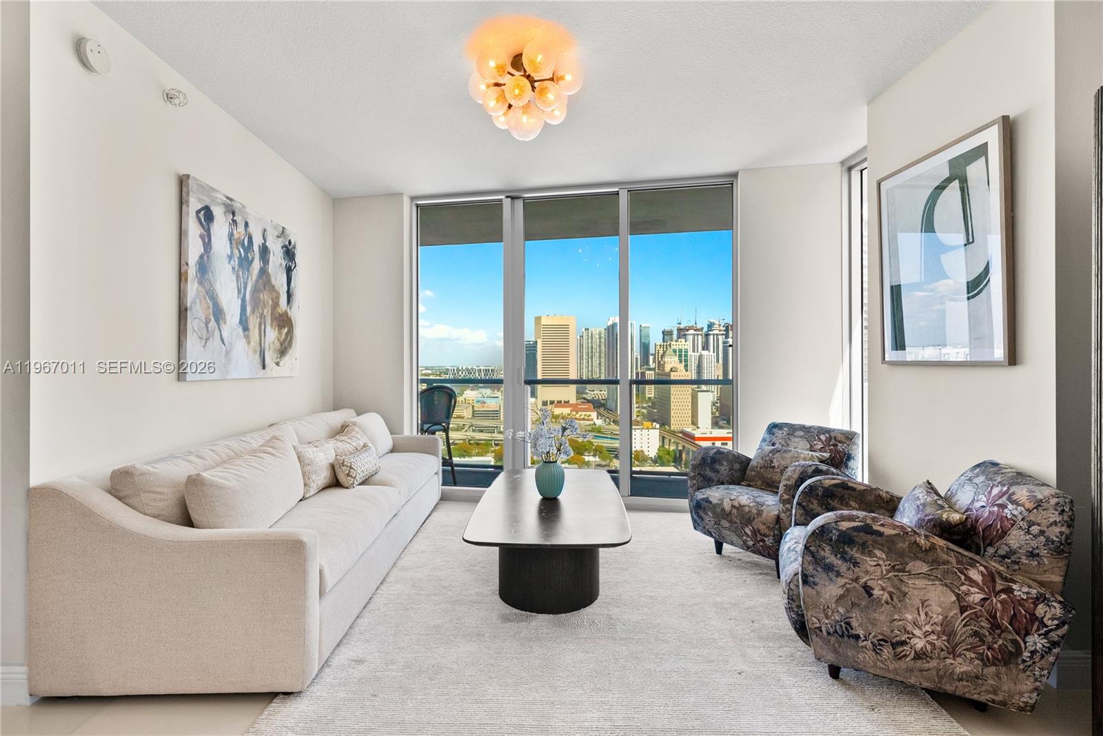 185 SW 7th St #2611 Miami, FL 33130