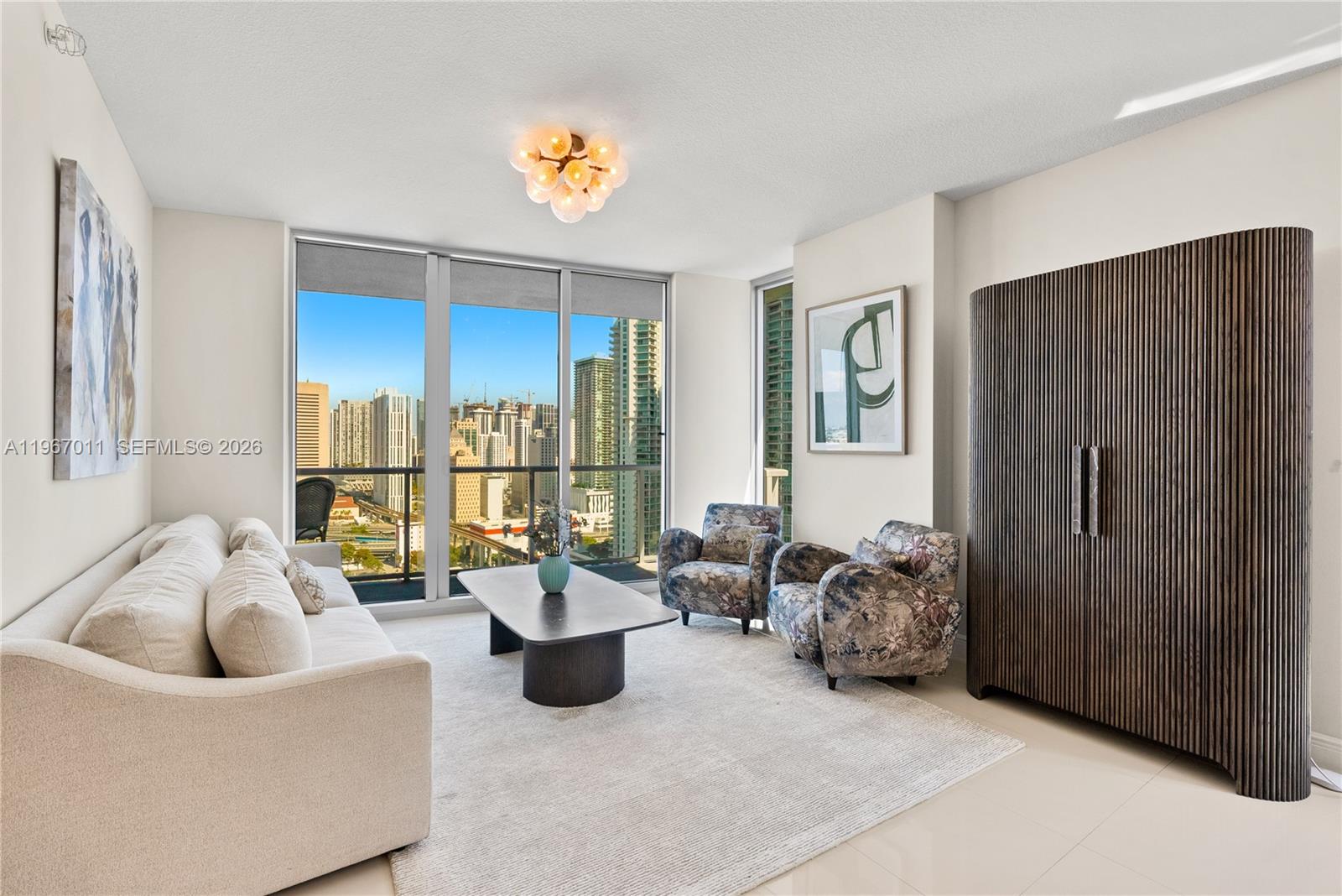 185 SW 7th St #2611 Miami, FL 33130