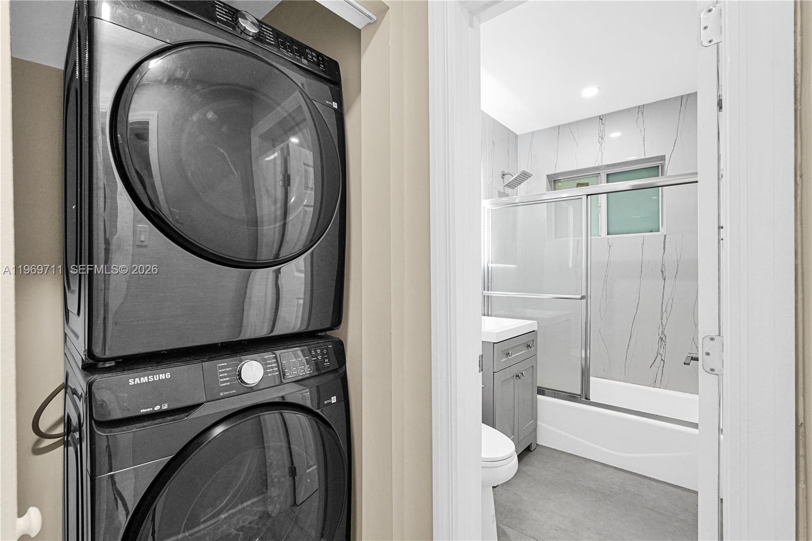 11919 NE 8th Ave Biscayne Park, FL 33161