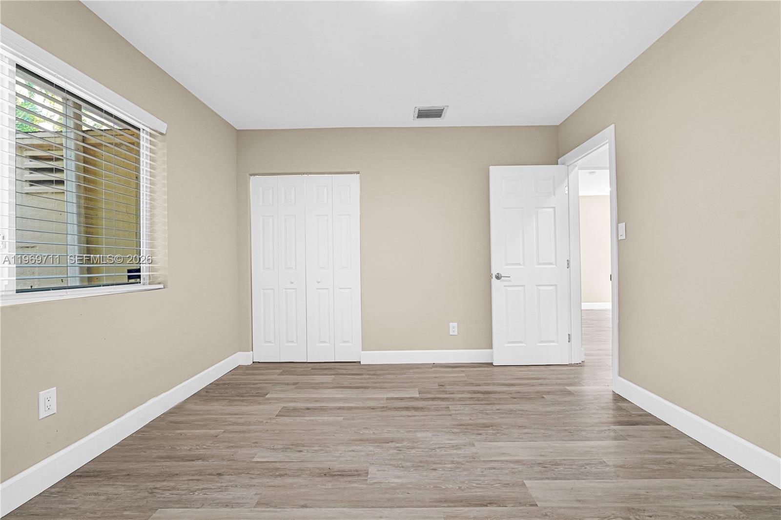 11919 NE 8th Ave Biscayne Park, FL 33161