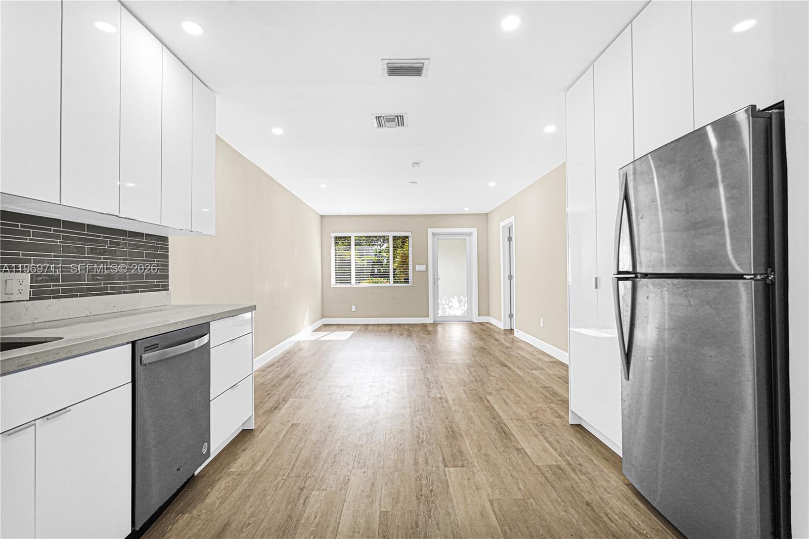 11919 NE 8th Ave Biscayne Park, FL 33161