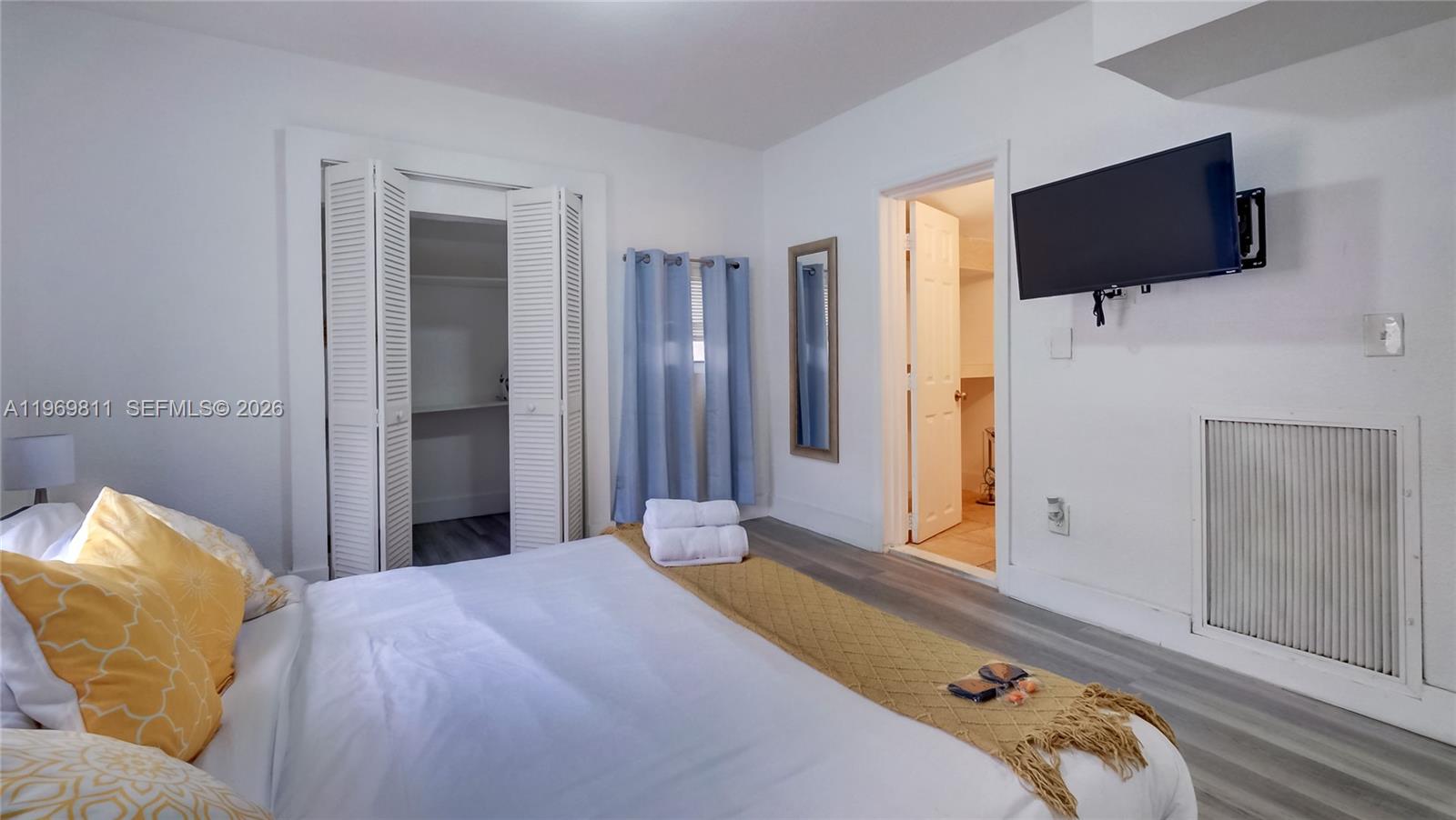 2142 NW 33rd St Miami, FL 33142